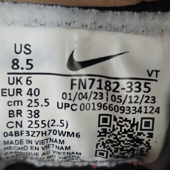 Nike Air Vapormax 2023 Flyknit Shoes Miami Nights FN7182-335 Women SZ 8.5 NWOB - Picture 8 of 8